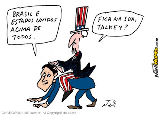 Resultado de imagem para bOLSONARO IMPERADOR - CHARGES